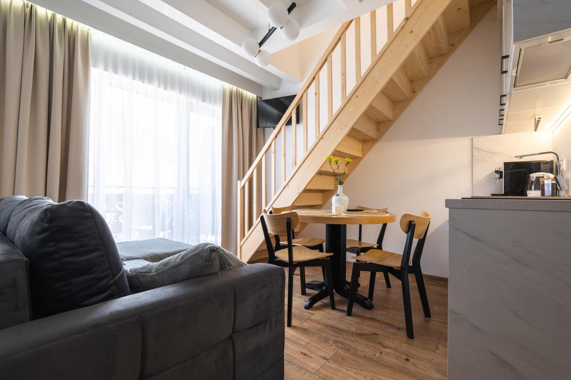 Solek Apartamenty I Pokoje Goscinne Mielno  Exteriör bild